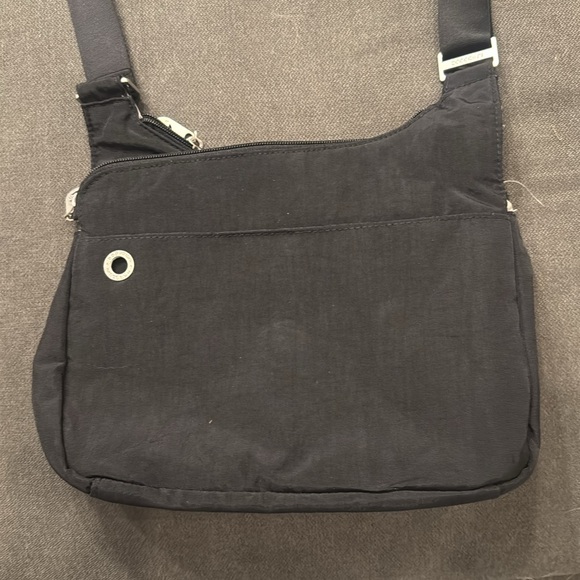 Baggallini Crossbody Purse - Picture 7 of 8